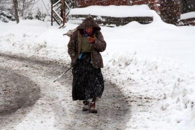 Zonguldak’Ta Okullar Bugün De Tatil