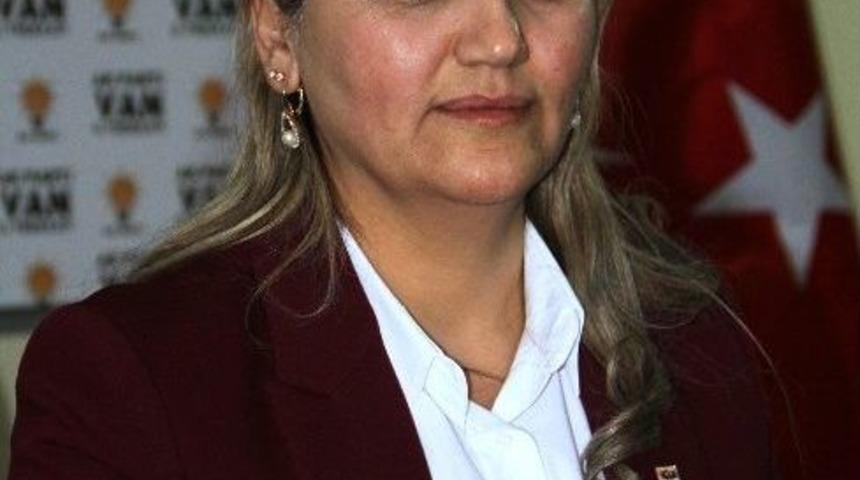 Van&rsquo;ın Tek Kadın Muhtarı Aday Adayı Oldu