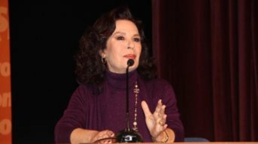 H&uuml;lya Ko&ccedil;yiğit: "katillere En Ağır Cezalar Verilmeli"