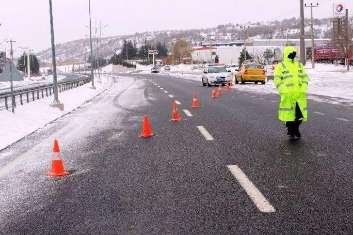 Kütahya’da Kar Ve Tipi Ulaşımı Aksattı G2