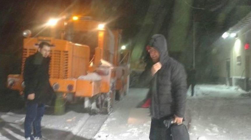 Sivas&rsquo;ta Kar Ve Tipi Etkili Oldu