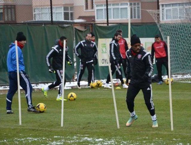 Kardemir Karabükspor 7 Hafta Sonra Kazanmak Istiyor