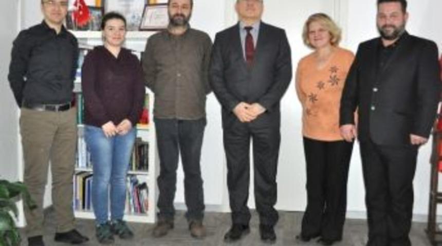 İzmir Üniversitesi’nden Anlamlı Destek