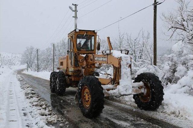 Sapanca’da Kapalı Köy Yolu Yok