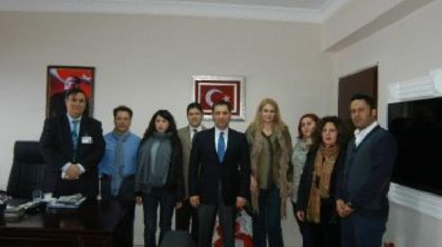 Ab&rsquo;li Gen&ccedil;ler Valilikte