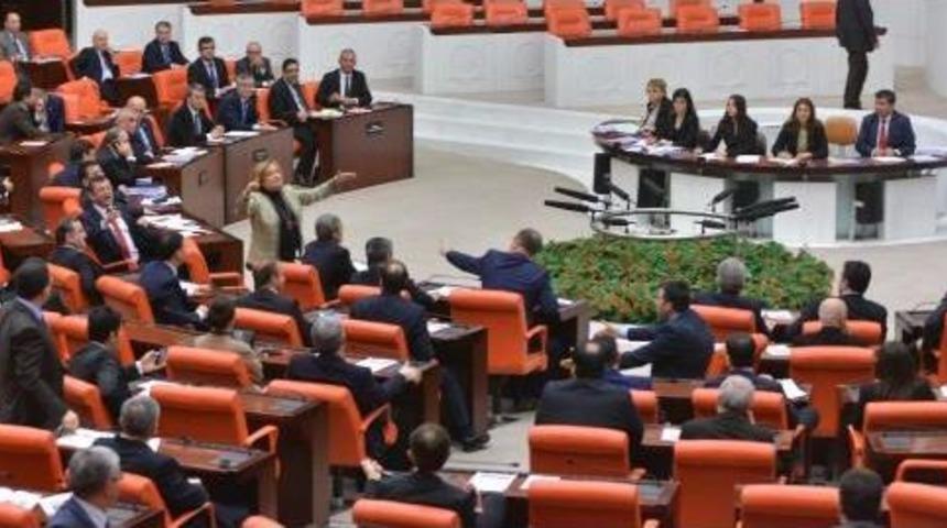 Tbmm Genel Kurulu Gergin Başladı