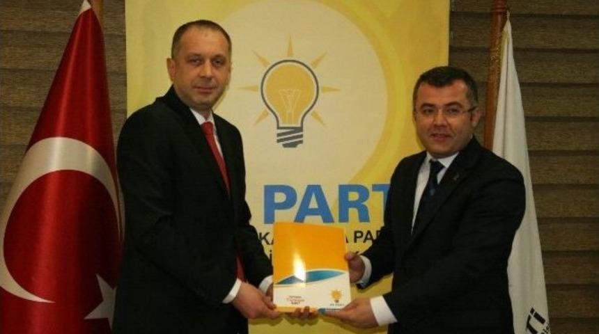 Mali M&uuml;şavir İnan Milletvekilli Aday Adaylığı M&uuml;racaatı Yaptı