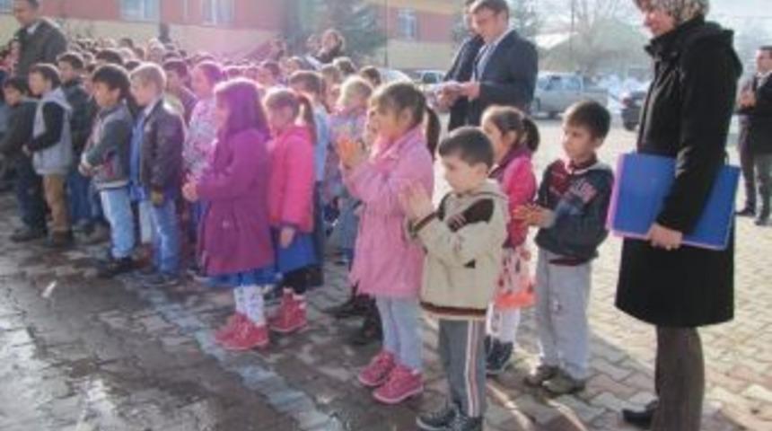 Hisarcık&rsquo;ta Taşımalı Eğitime Bir G&uuml;nl&uuml;k Kar Tatili