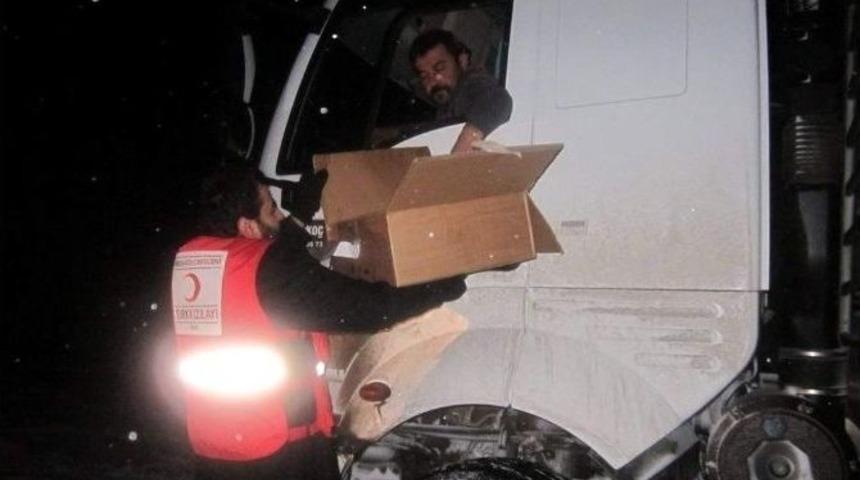 K&uuml;tahya Afad&rsquo;tan Mahsur Kalan Yolculara Kumanya