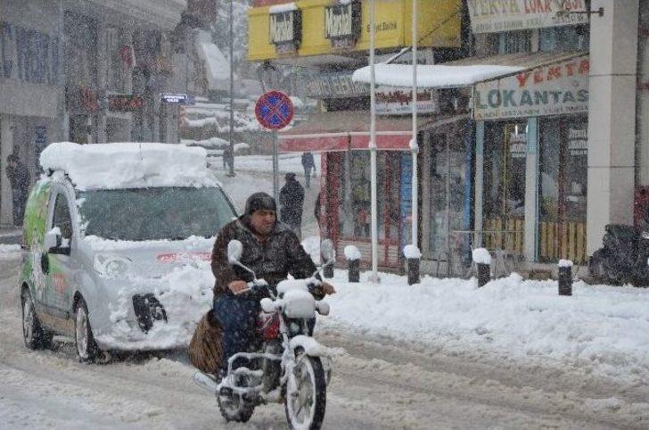 Kilis’te Kar Yağışı Ulaşımı Engelliyor G2