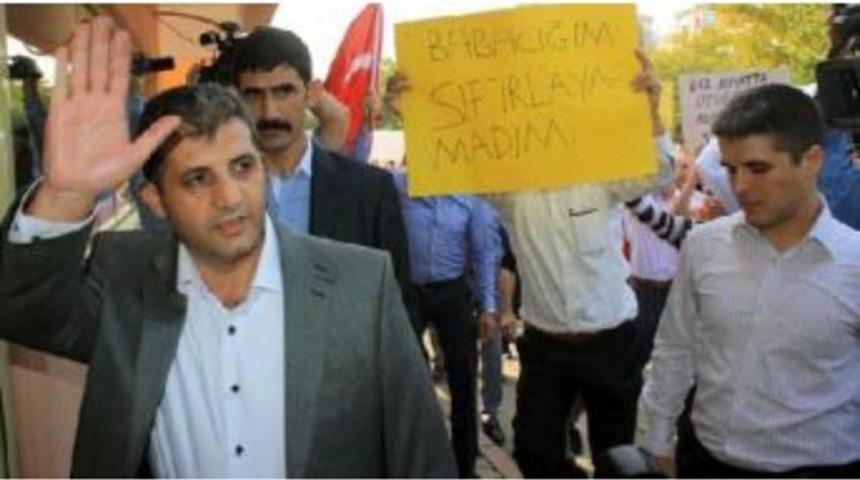 Siirt'teki Paralel Yapı Operasyonunda Eski Emniyet M&uuml;d&uuml;r&uuml;ne Tutuklama