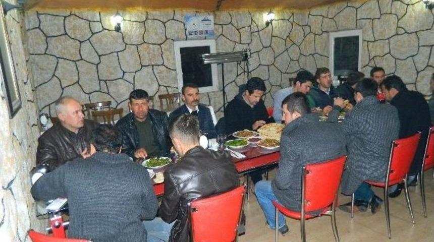 Doğanşehir Hem’den Şampiyon Sporculara Yemek