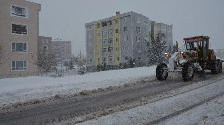 K&ouml;rfez&rsquo;de Kar &Ccedil;alışmaları Devam Ediyor