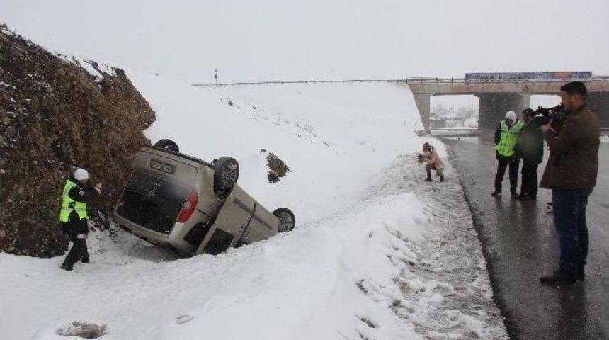 Hasta Ziyaretine Giderken Kaza Yaptılar