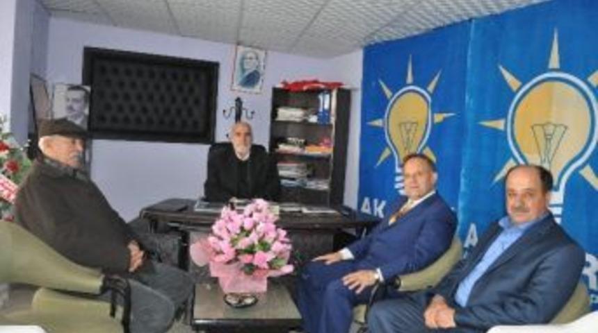 &Ouml;zet, Ak Parti Sincik Teşkilatını Ziyaret Etti