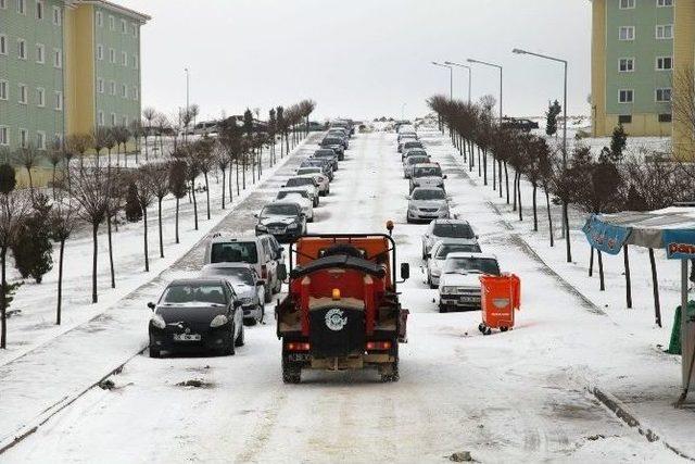 Odunpazarı’nda Kara Kışa Hızlı Müdahale