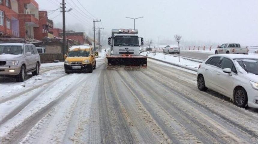 Mardin&rsquo;de Kar Temizliği Başladı
