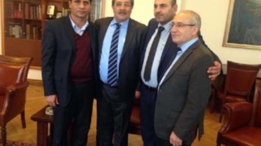 Kobani Kanton Başkanı Enver M&uuml;slim, T&uuml;rkiye'de Temaslarda Bulunuyor