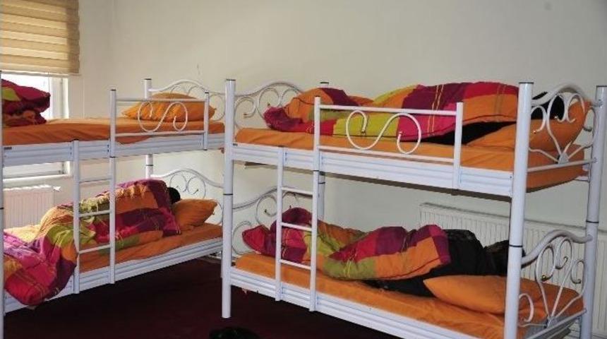 Karaman&rsquo;da Kimsesizlerin Yardımına Belediye Yetişiyor