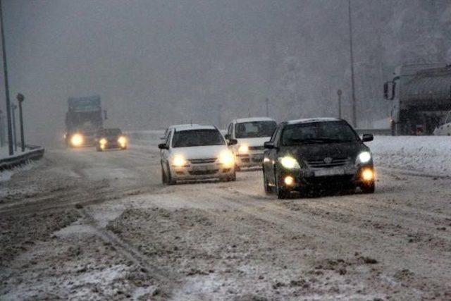 Bolu Dağı'nda Kar Yağışı