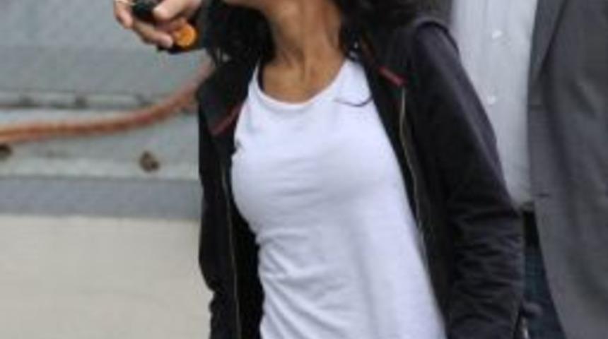 Evden Hırsızlık Yapan Gen&ccedil; Kız Kendini İhbar Etti