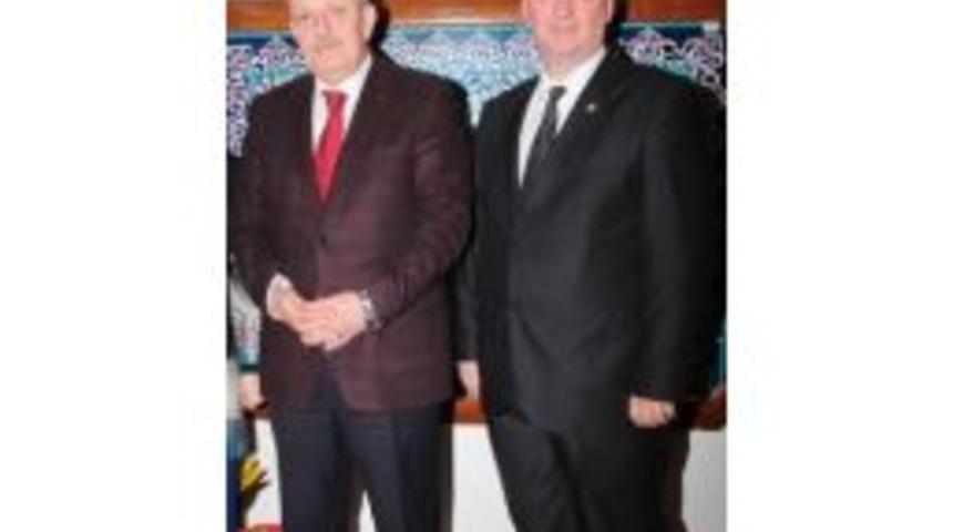 Dizdar&rsquo;dan Sargın&rsquo;a Nezaket Ziyareti