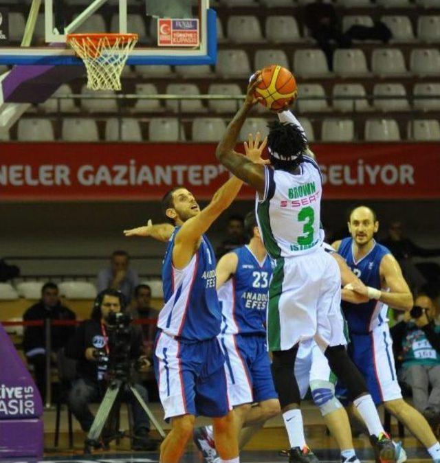 Darüşşafaka Doğuş-Anadolu Efes: 73-88