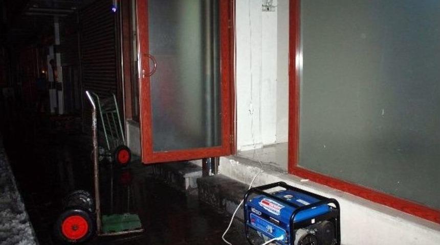Esnaf, Elektrik Kesintilerinden Dolayı Mağdur