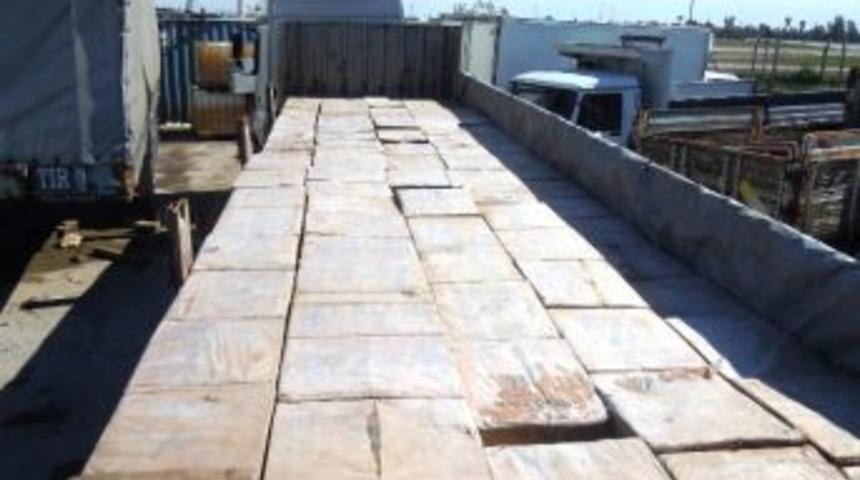 Adana&rsquo;da 123 Bin Paket Ka&ccedil;ak Sigara Ele Ge&ccedil;irildi