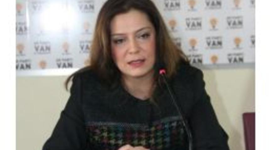 &Ouml;zge Burak Değer, Ak Parti Van Milletvekili Aday Adaylığı İ&ccedil;in Başvurusunu Yaptı