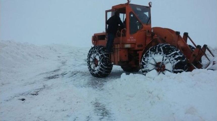 Siirt&rsquo;te 150 K&ouml;y Yolu Ulaşıma Kapandı