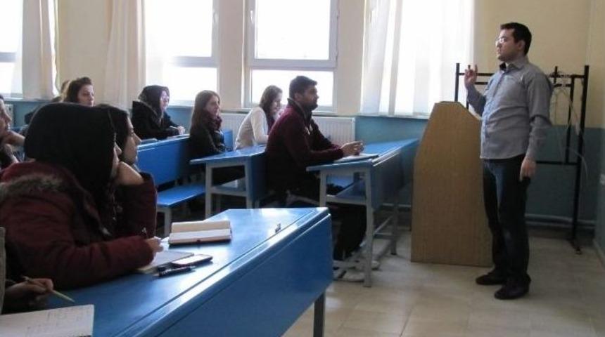 Hisarcık&rsquo;ta İngilizce Kursu A&ccedil;ıldı