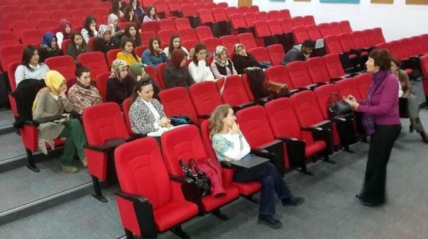 Okul &Ouml;ncesinde &Ccedil;ift Dilli Eğitimin &Ouml;nemi