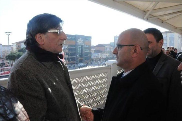 3 Dakika Arayla Doğan İkizler 3 Dakika Arayla Vefat Etti G1