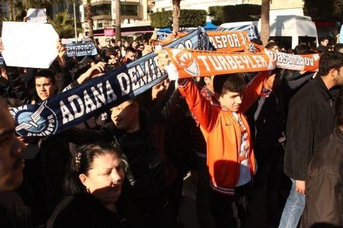 &Ouml;zgecan İ&ccedil;in Y&uuml;r&uuml;d&uuml;ler