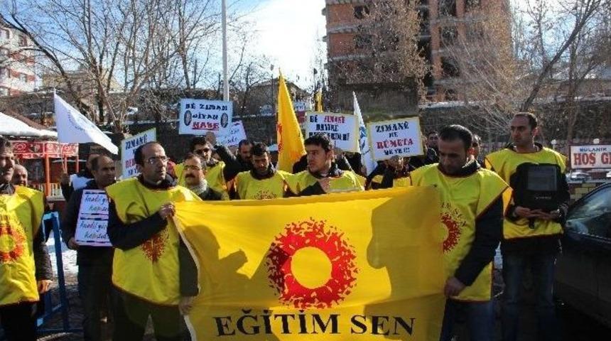 Eğitim-sen Bulanık Temsilciliği, &rsquo;21 Şubat D&uuml;nya Anadil G&uuml;n&uuml;&rsquo; İ&ccedil;in Basın A&ccedil;ıklaması Yaptı