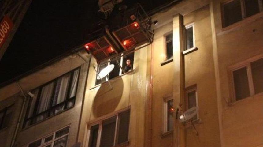 Bolu'da &Ouml;ğrenci Evinde Yangın