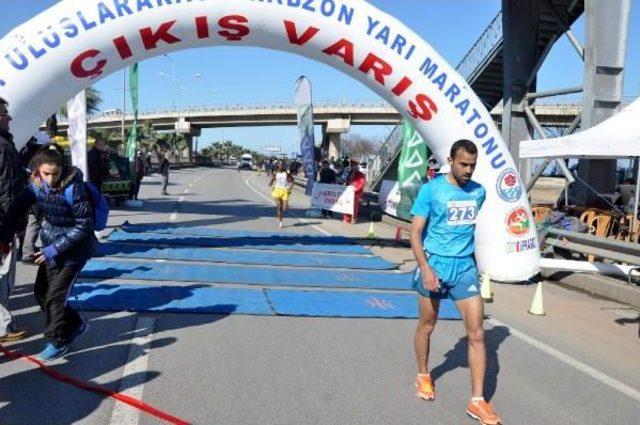 Trabzon Yarı Maratonu'nda Zafer Türk Sporcuların