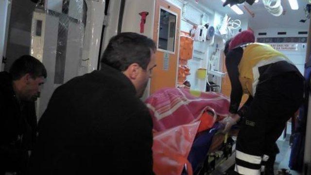 'ayaz' Bebek Ambulansta Doğdu