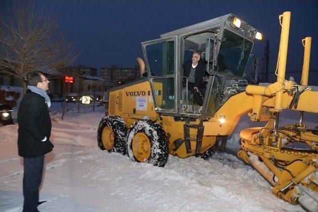 Beylikdüzü’nde Kar Temizliği Yapıldı