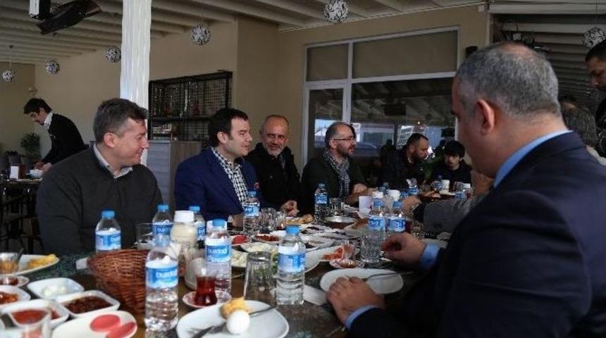 Milletvekili Aday Adayı Kemal &Ouml;zt&uuml;rk, Sakarya Basınıyla Buluştu