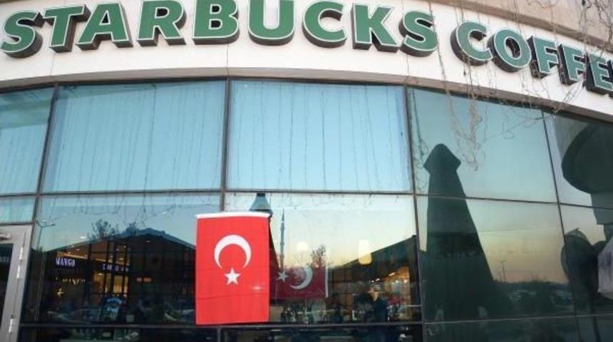 Adana B&uuml;y&uuml;kşehir Belediyesi'nden, Los Angeles'e Bayrak Cevabı