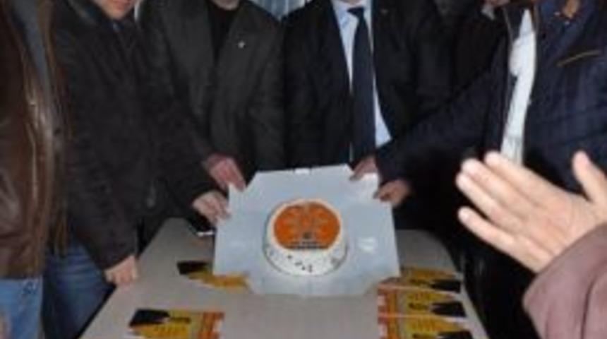 Milletvekili Aday Adayı &Ccedil;abuk&rsquo;a S&uuml;rpriz Doğum G&uuml;n&uuml;