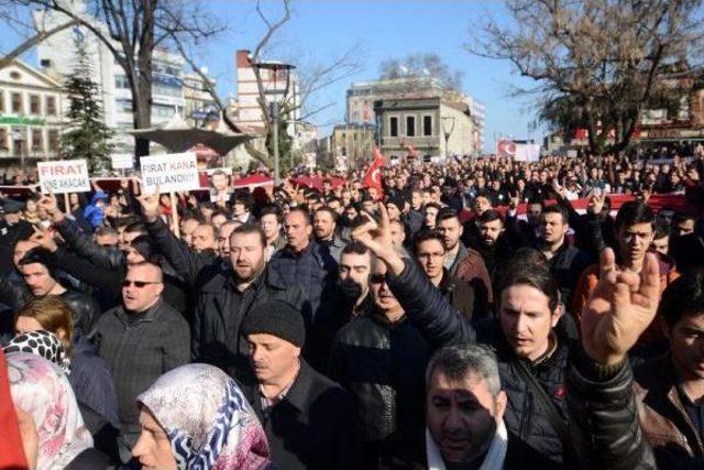 Trabzon’Da, 2 Bin Ülkücü Fırat Çakıroğlu Için Yürüdü