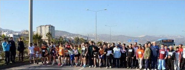 35. Uluslar Arası Yarı Maratonu Koşuldu