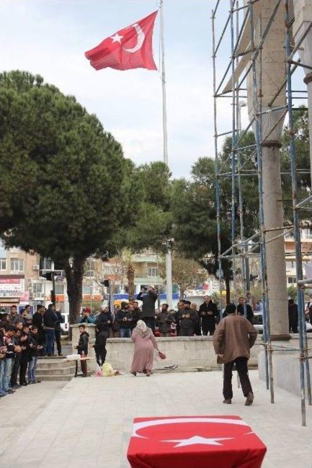 Aydın’da Fırat Yılmaz Çakıroğlu İçin Gıyabi Cenaze Namazı Kılındı