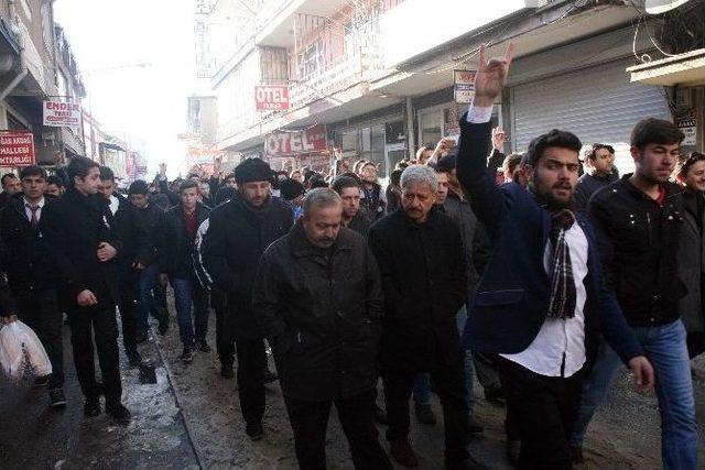 Yozgat’ta Fırat Çakıroğlu İçin Gıyabi Cenaze Namazı Kılındı