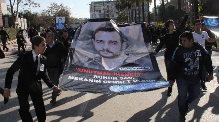 &Ouml;ld&uuml;r&uuml;len &Uuml;lk&uuml;c&uuml; Gen&ccedil; İ&ccedil;in Gıyabi Cenaze Namazı Kılındı