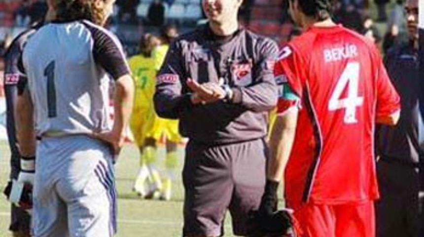 Hangi hakem hangi takımı tutuyor?