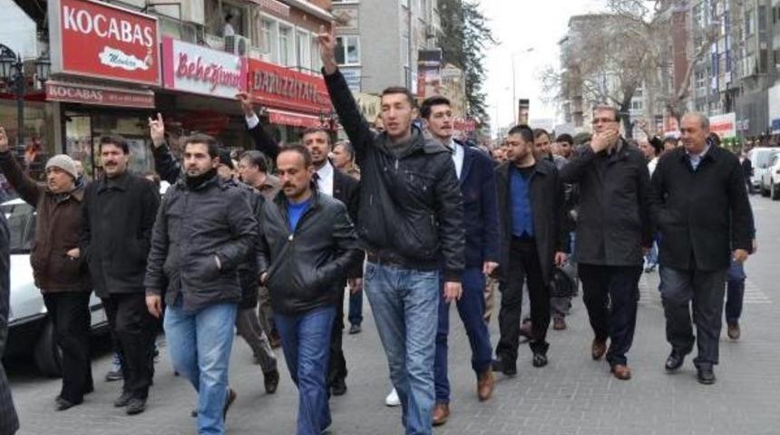 Edremit'te Fırat I&ccedil;in Gıyabi Cenaze Namazı Ve Y&uuml;r&uuml;y&uuml;ş